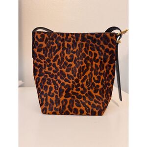 Madewell - The Essential Mini Bucket Tote - Leopard Print